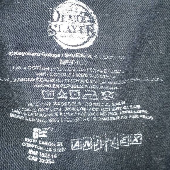 DEMON SLAYER T-SHIRT BLACK SZ.M EUC - Picture 4 of 4